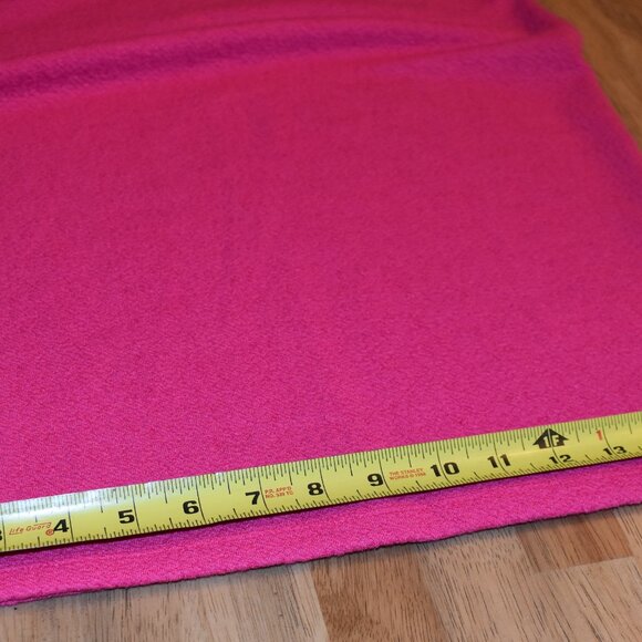 Medium Cassie Pencil Skirt Stretch Material $10 - Picture 6 of 9